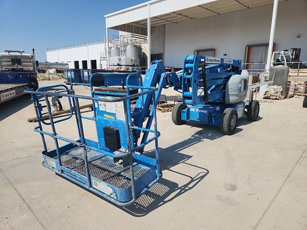 GENIE Z-45/25J DC photo 3