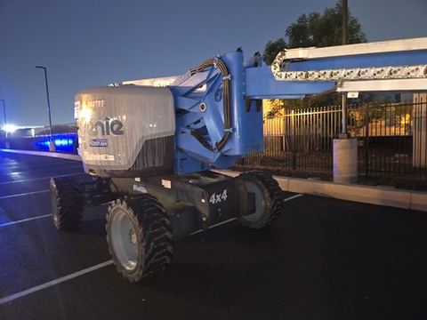 2016 GENIE Z-62/40 Boom 60-64' Articulating