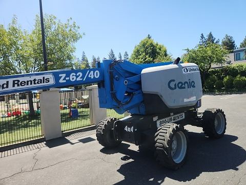 2016 GENIE Z-62/40 Boom 60-64' Articulating