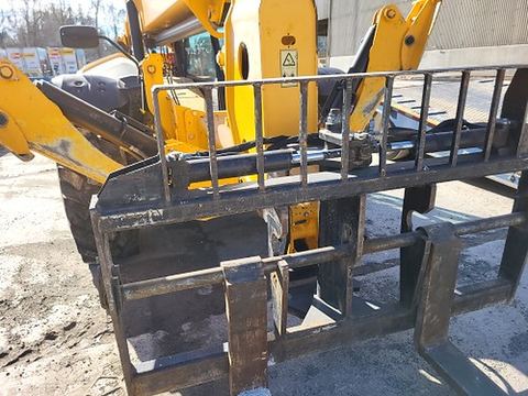 2016 JCB 332/E5286 for sale