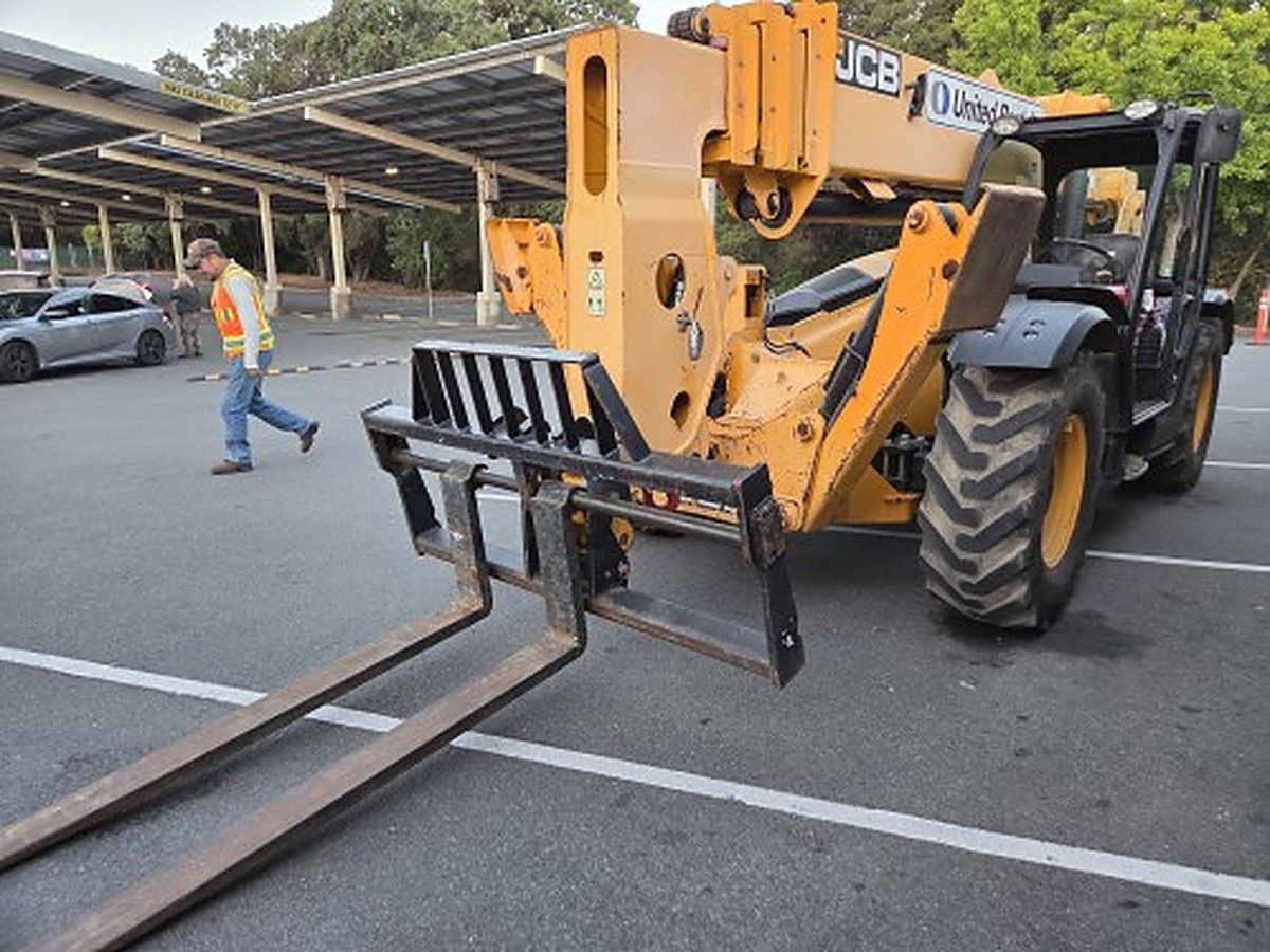 JCB 510-56 S photo 9
