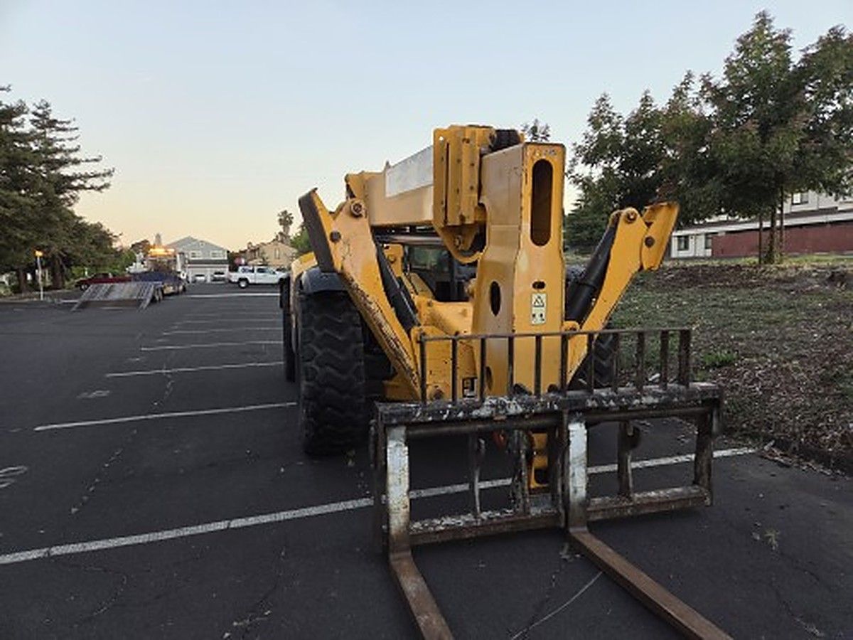 JCB 510-56 S photo 2