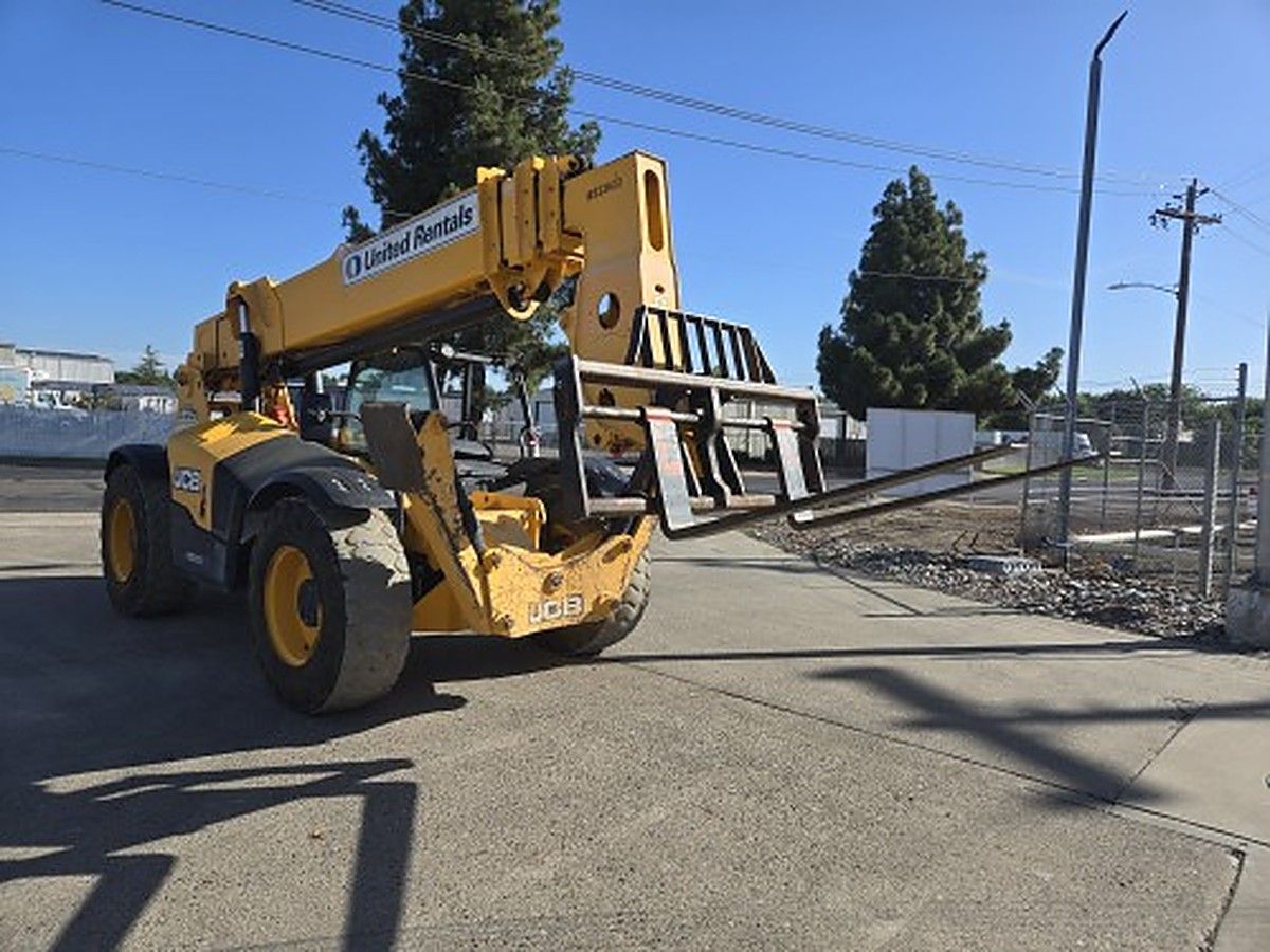 JCB 510-56 S photo 3