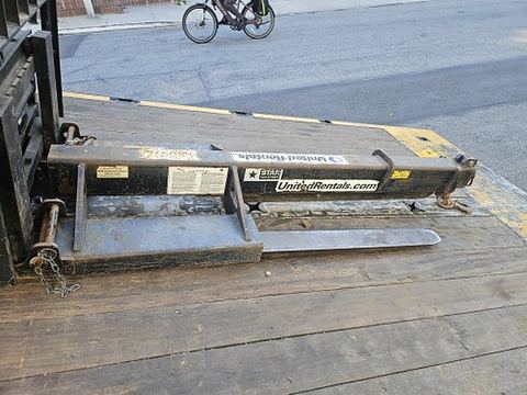 2016 JLG 1001097205 for sale