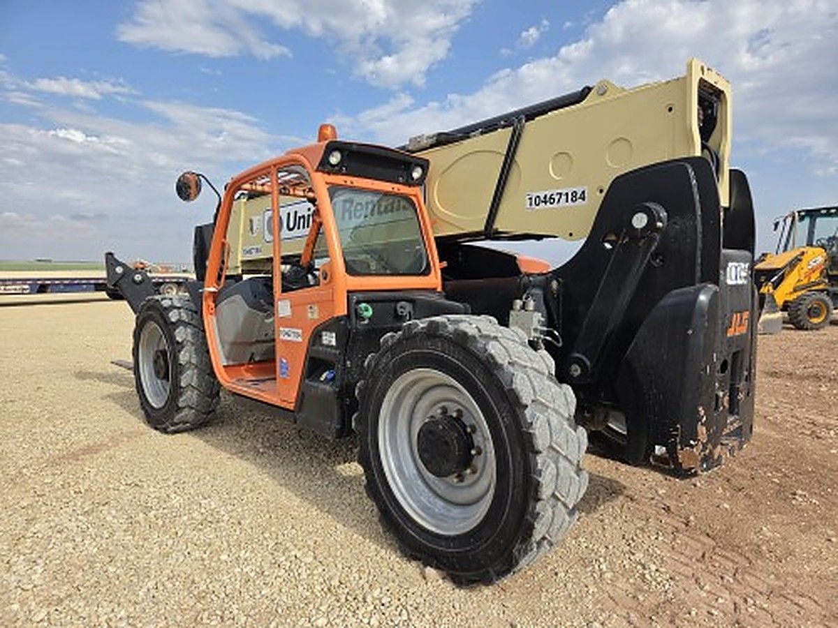 JLG 1055 photo 4