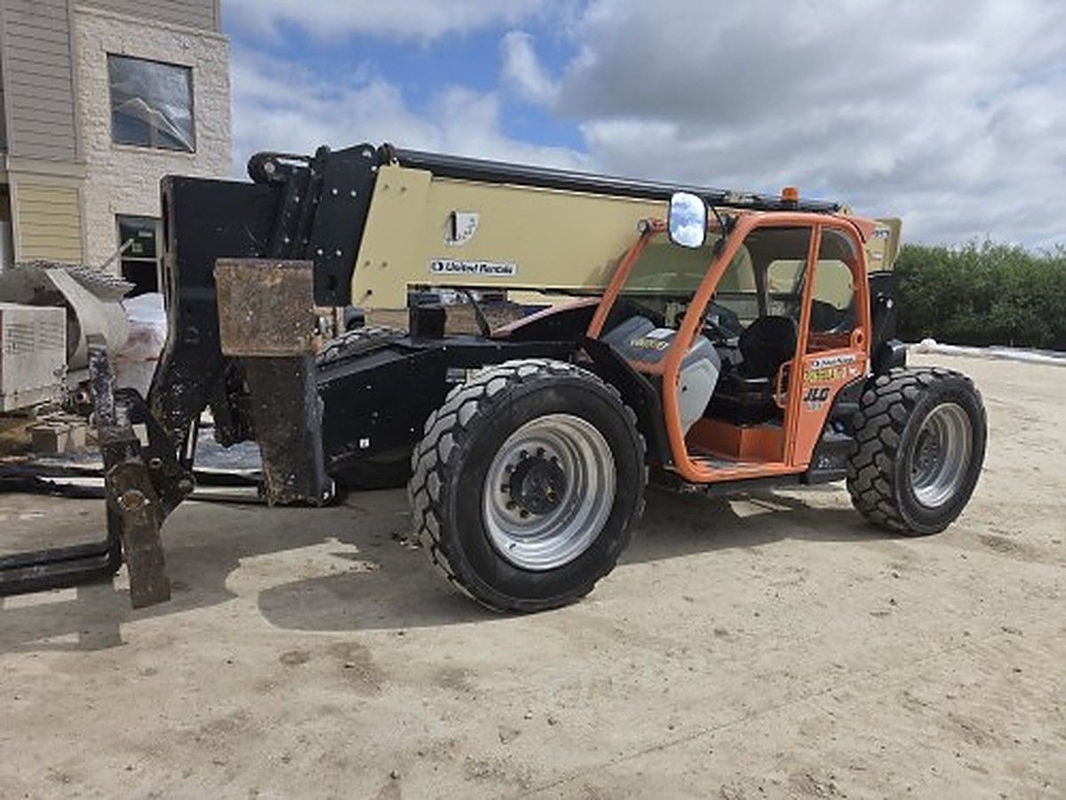 JLG 1055 photo 2