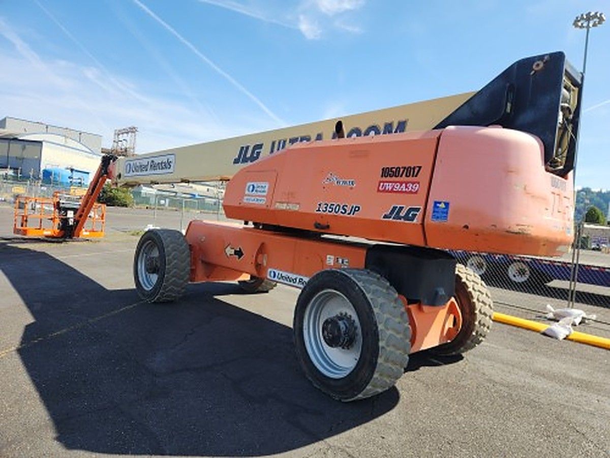 JLG 1350SJP photo 3