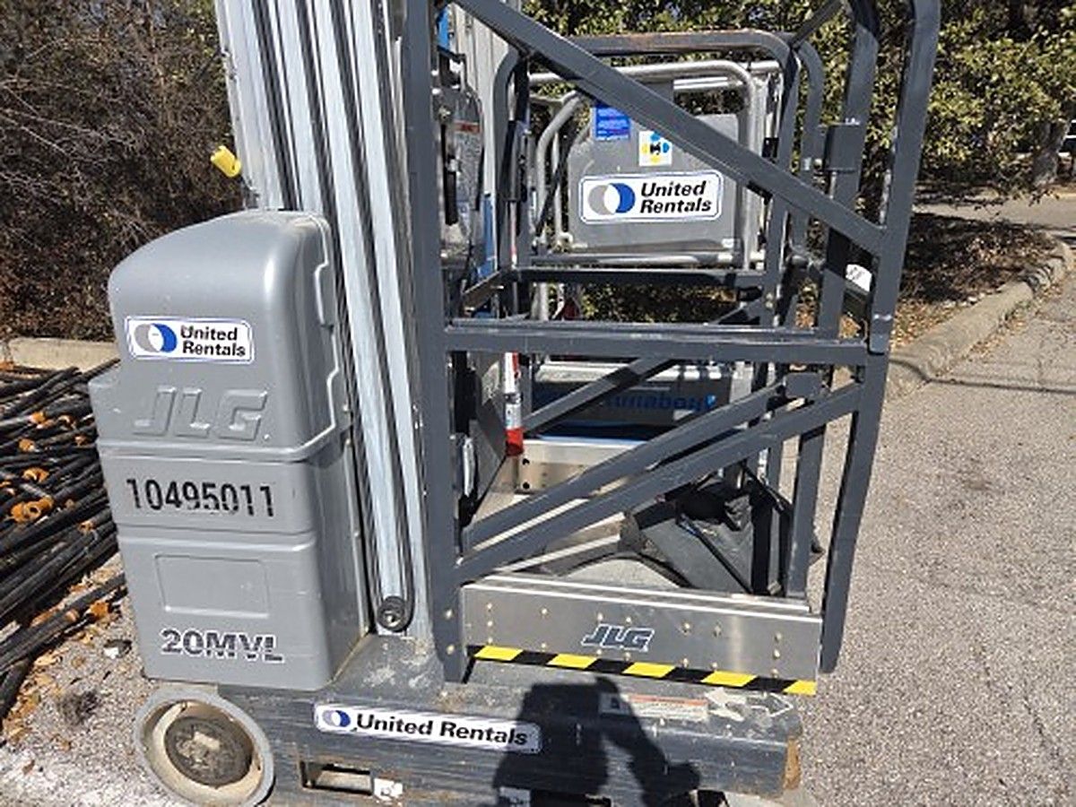 JLG 20MVL photo 9