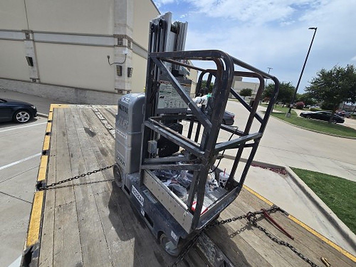 JLG 20MVL photo 2