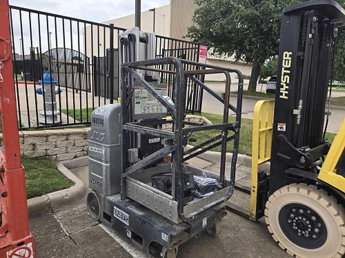 JLG 20MVL photo 6