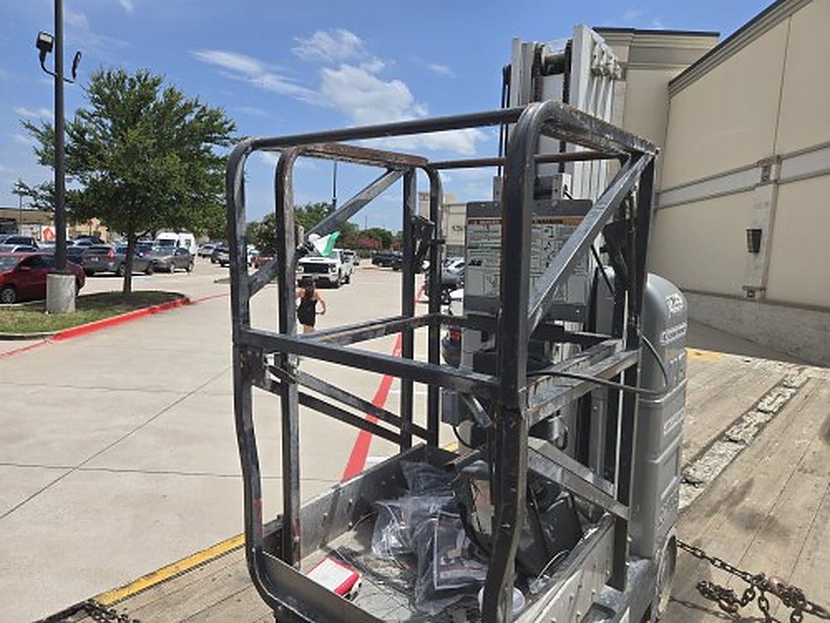 JLG 20MVL photo 7