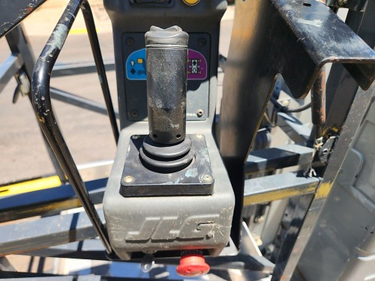 JLG 20MVL photo 6