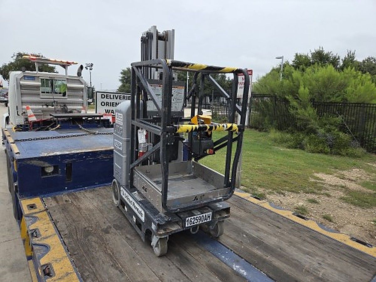2016 JLG 20MVL for sale in Las Vegas, NV