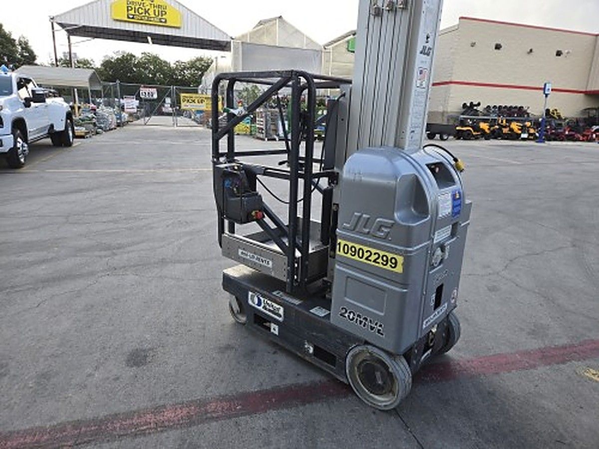 JLG 20MVL photo 2