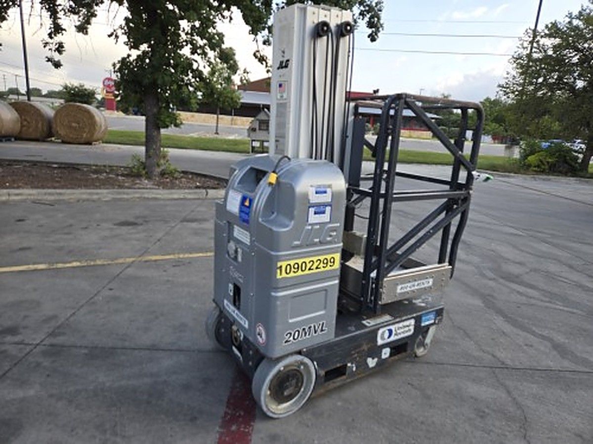JLG 20MVL photo 3
