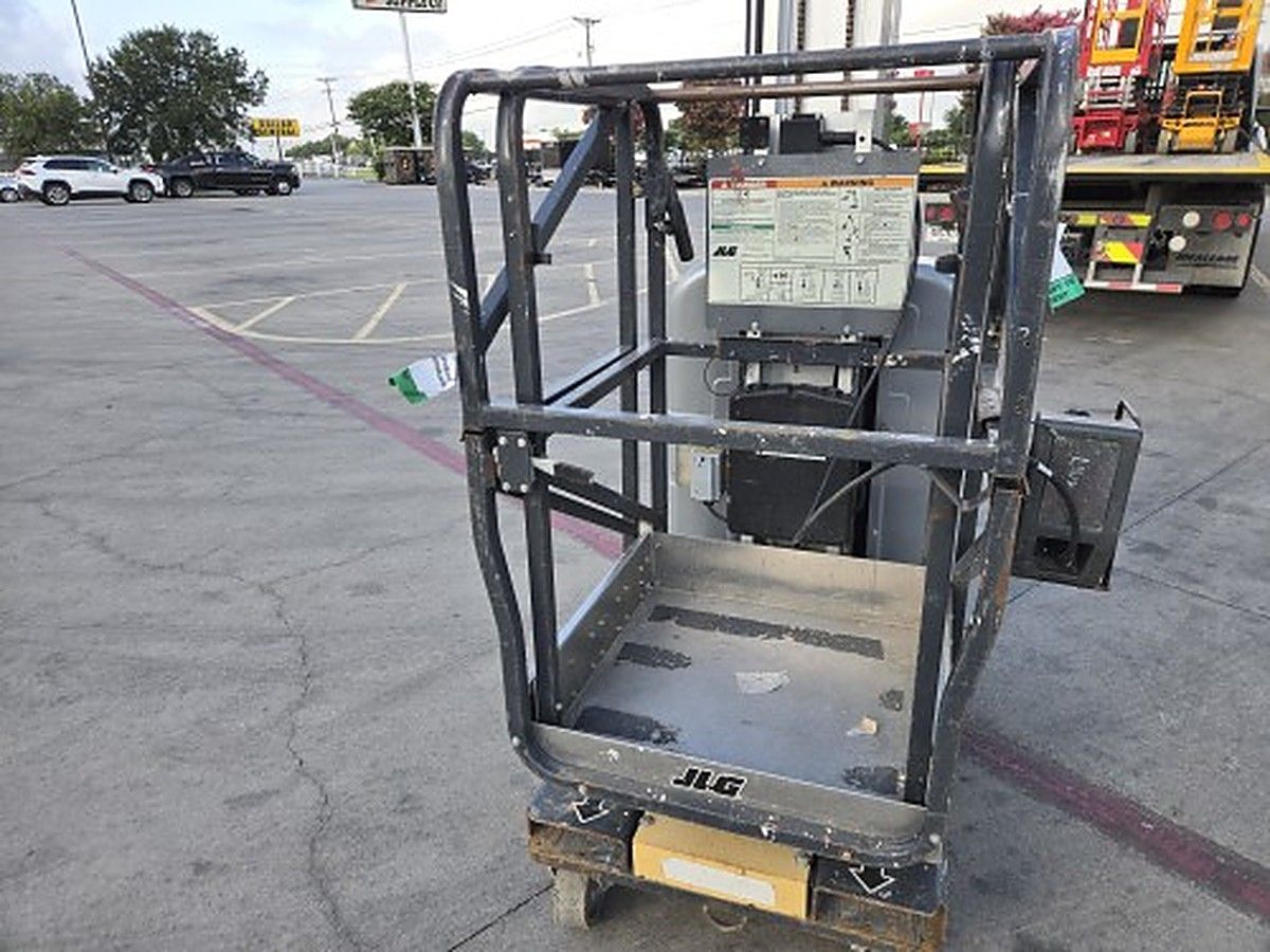 JLG 20MVL photo 5