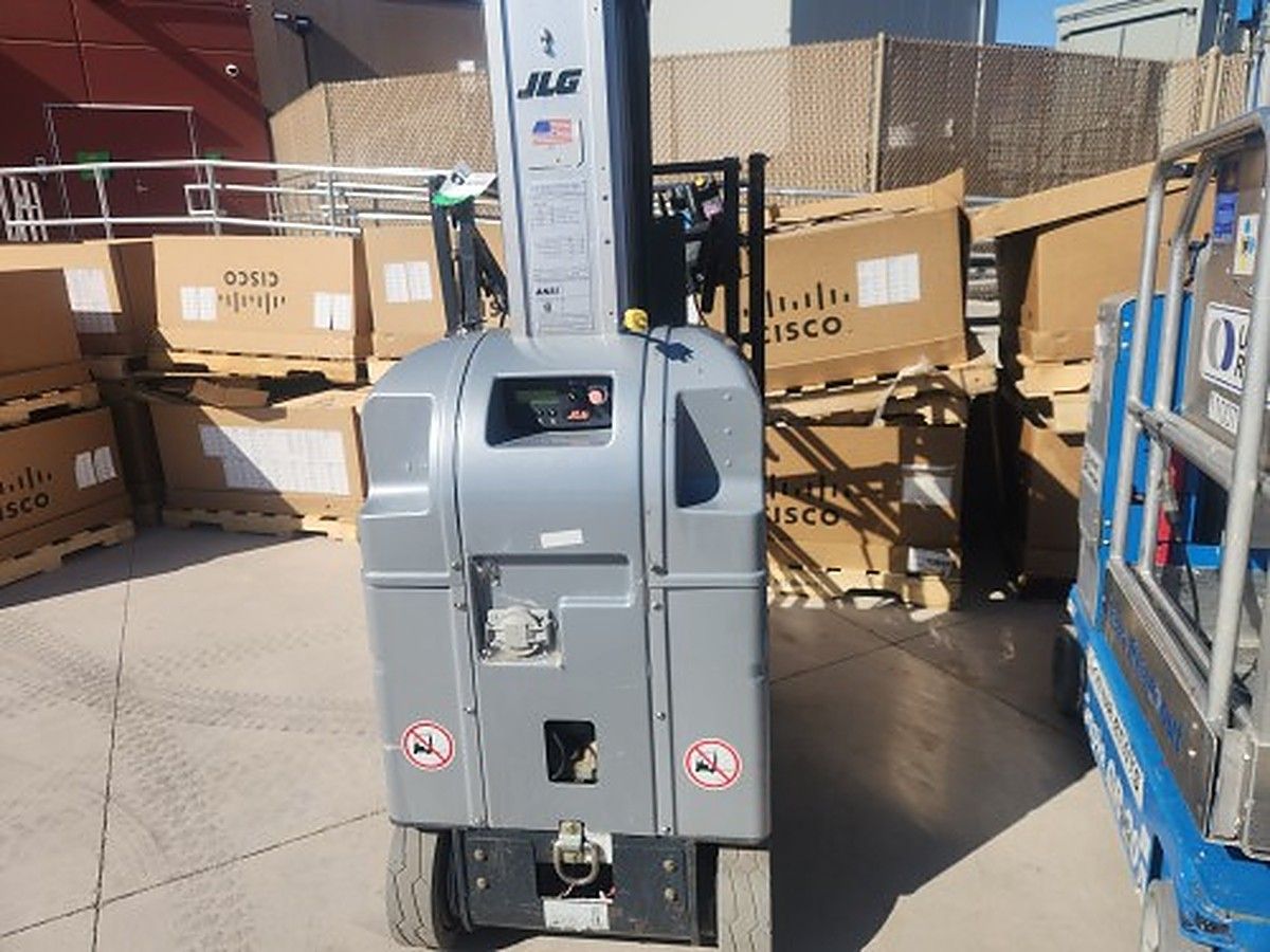 JLG 20MVL photo 2