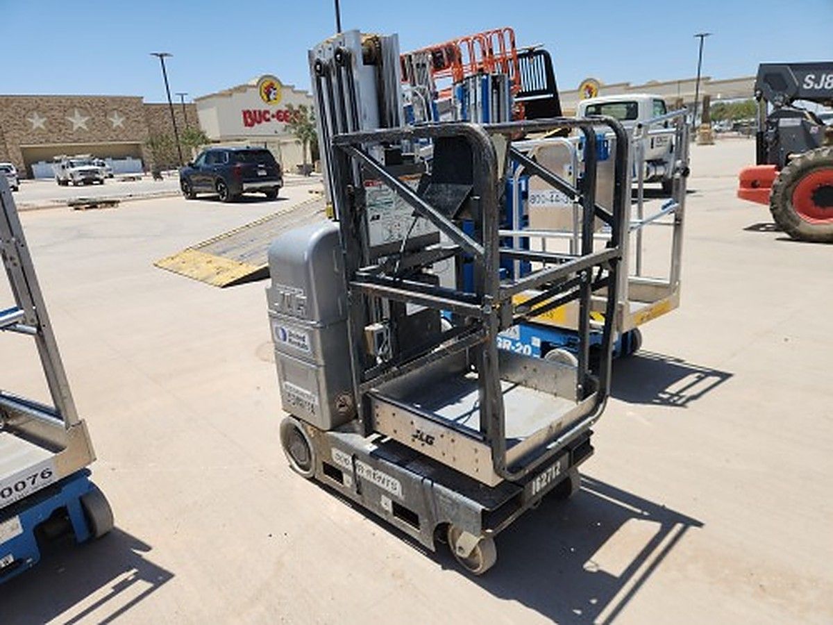 JLG 20MVL photo 2