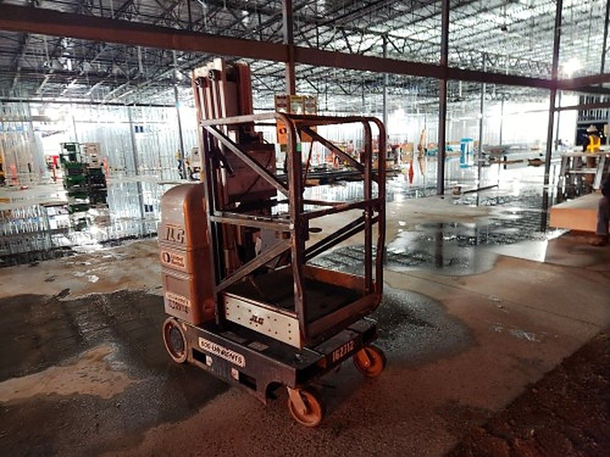JLG 20MVL photo 5