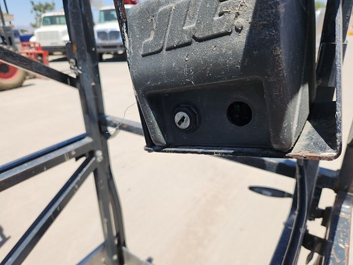 JLG 20MVL photo 8