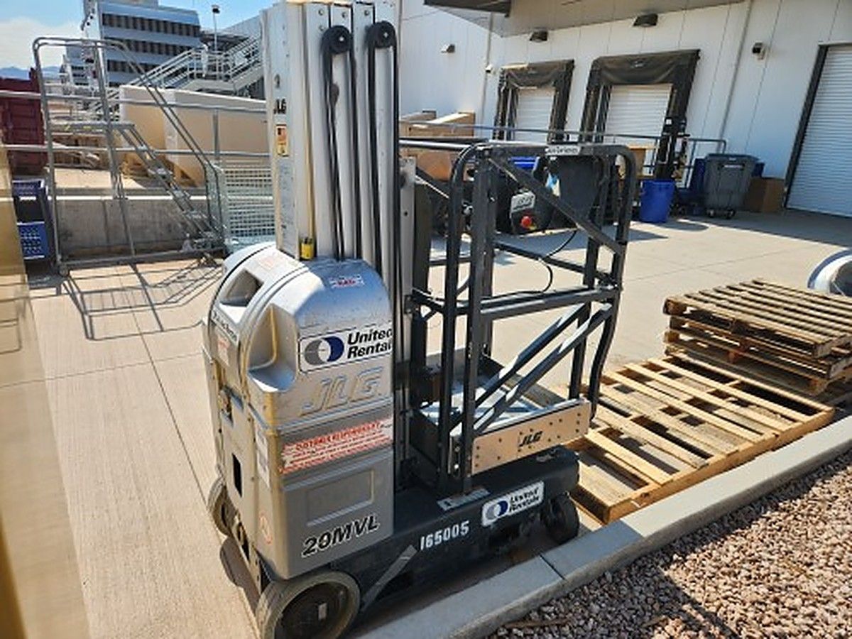 JLG 20MVL photo 4