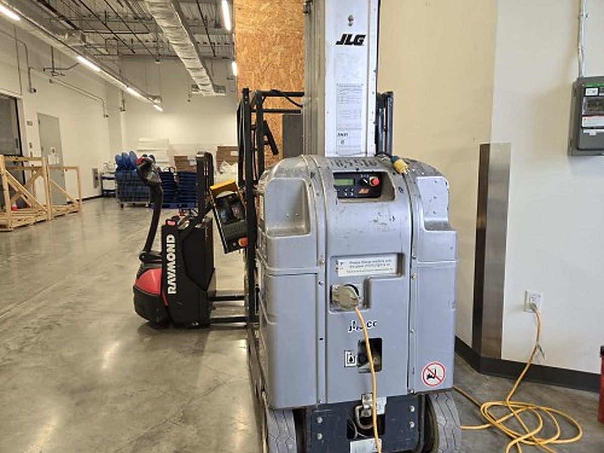 JLG 20MVL photo 3