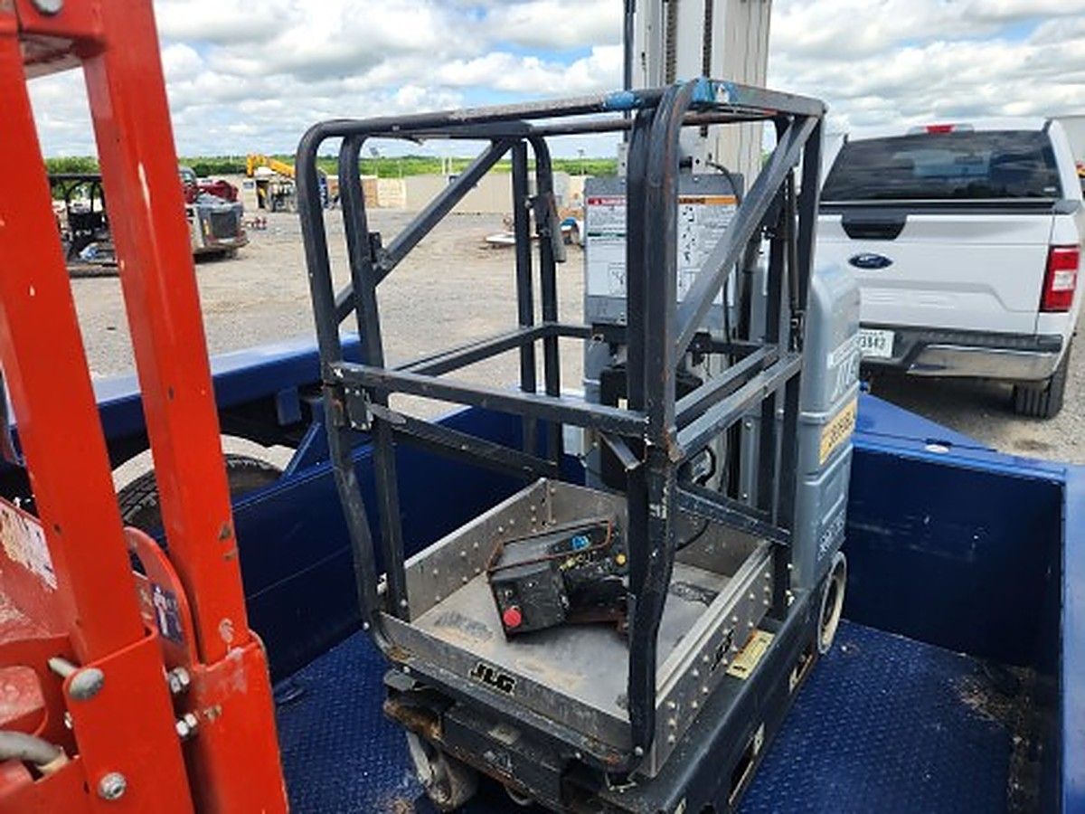 JLG 20MVL photo 4