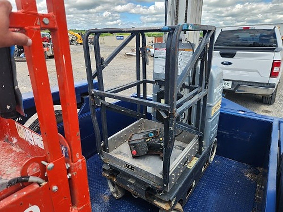 JLG 20MVL photo 5