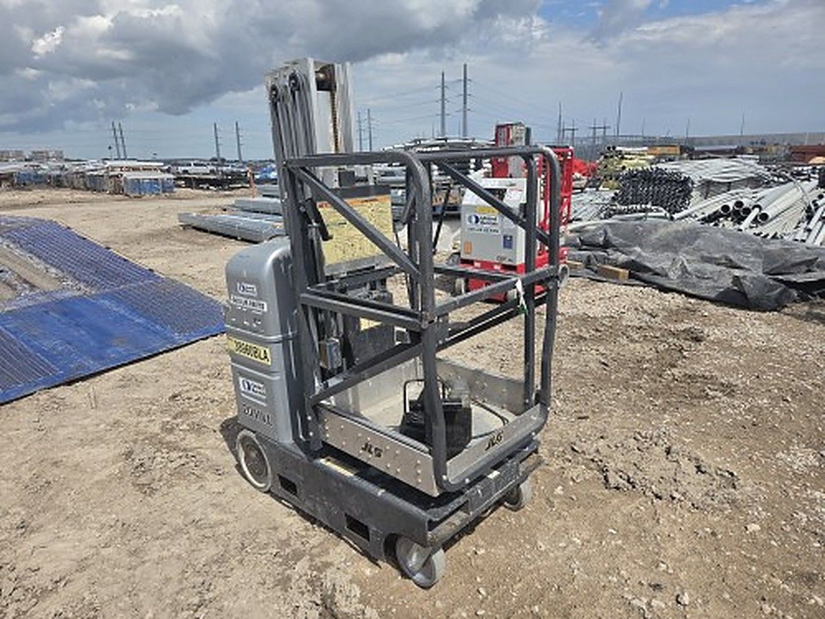 JLG 20MVL photo 4
