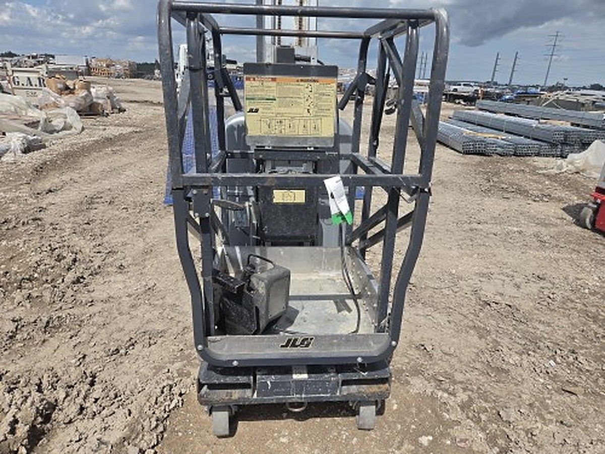 JLG 20MVL photo 5