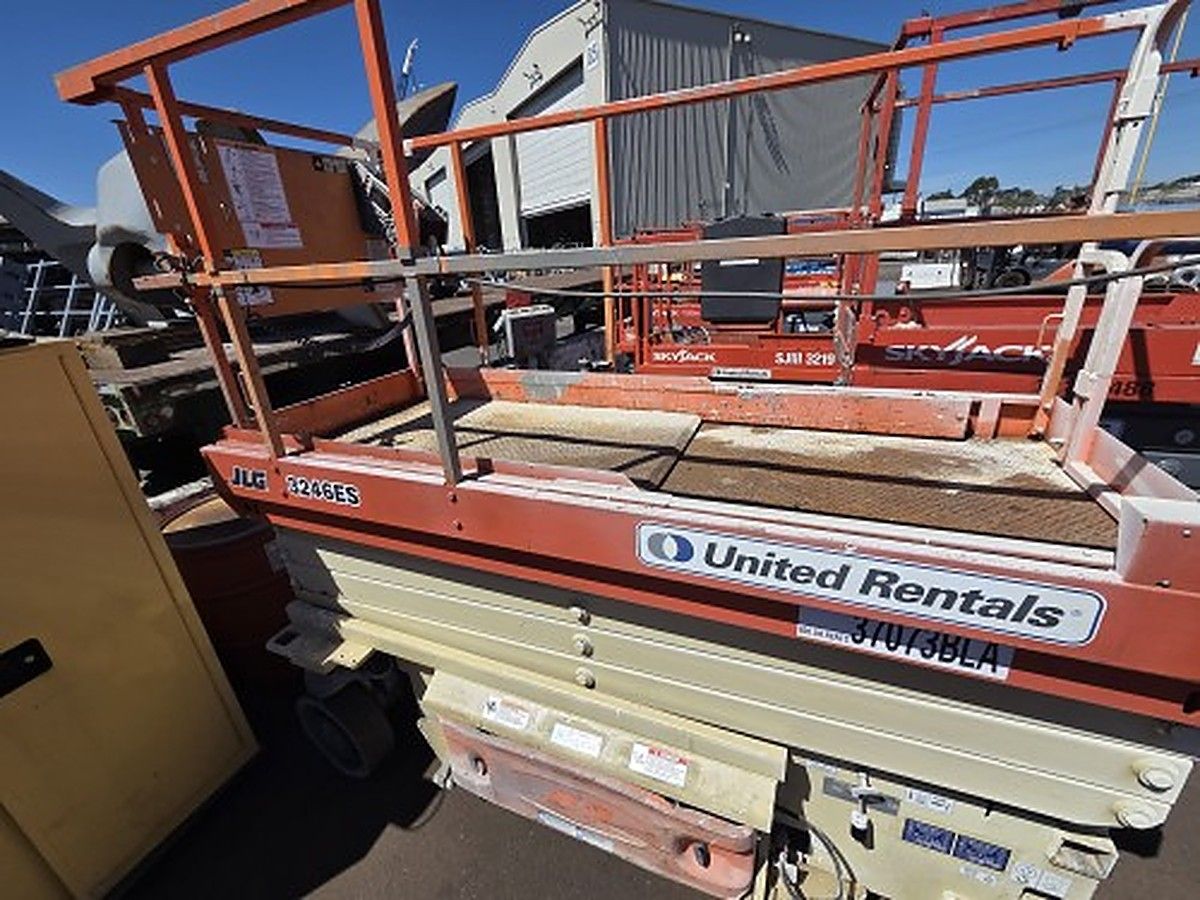 JLG 3246ES photo 13