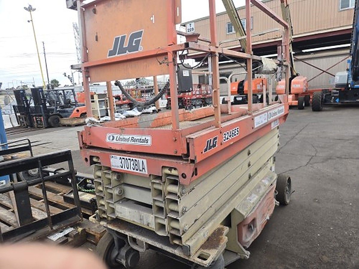 JLG 3246ES photo 3