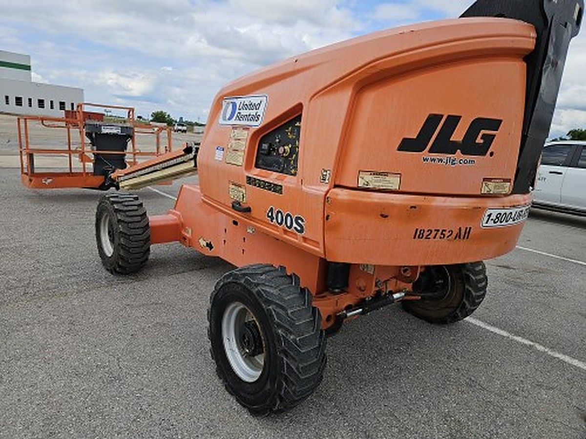 JLG 400S photo 2