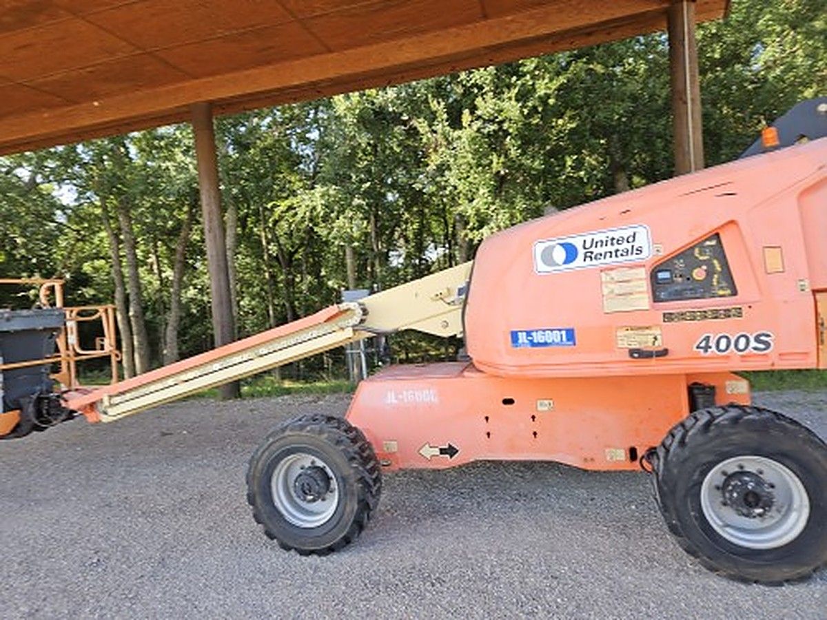 JLG 400S photo 10
