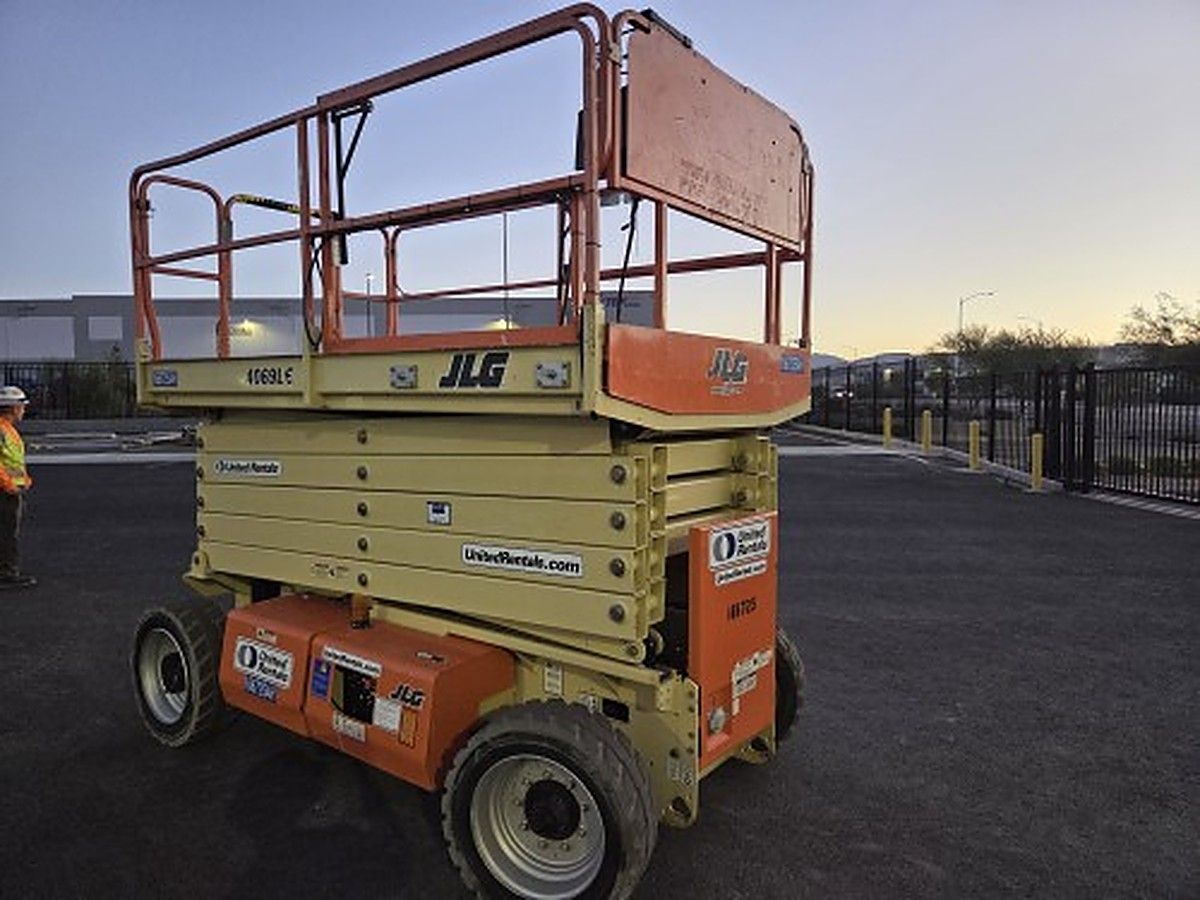JLG 4069LE photo 2