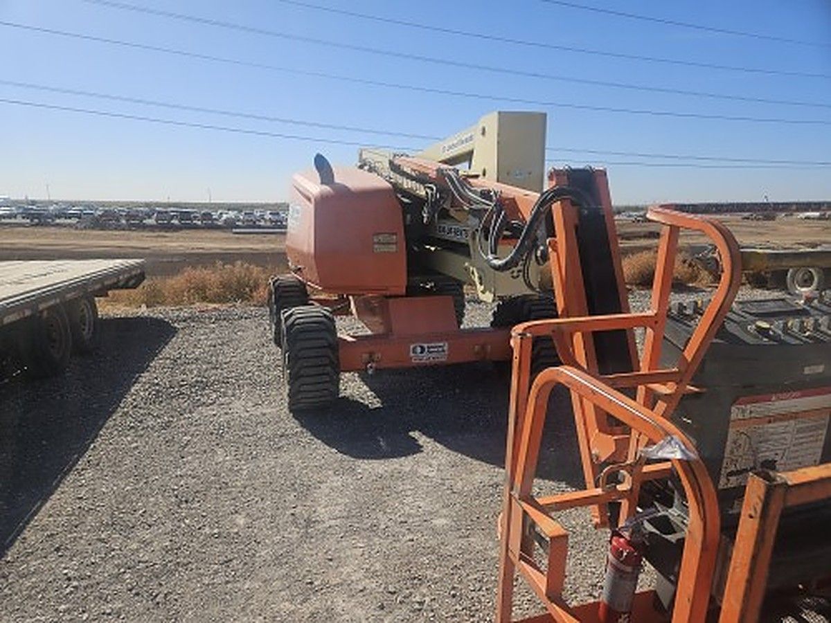 JLG 450AJ photo 2