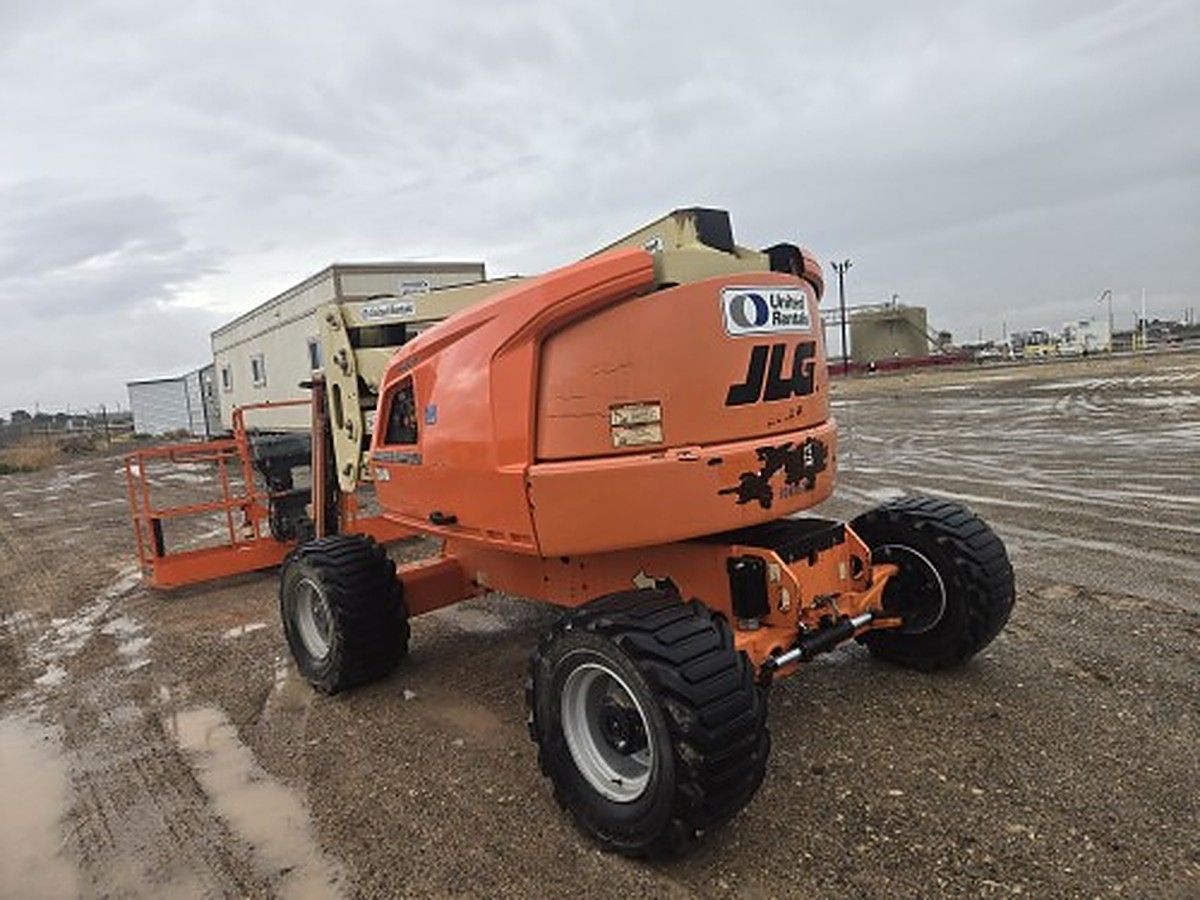 JLG 450AJ photo 2