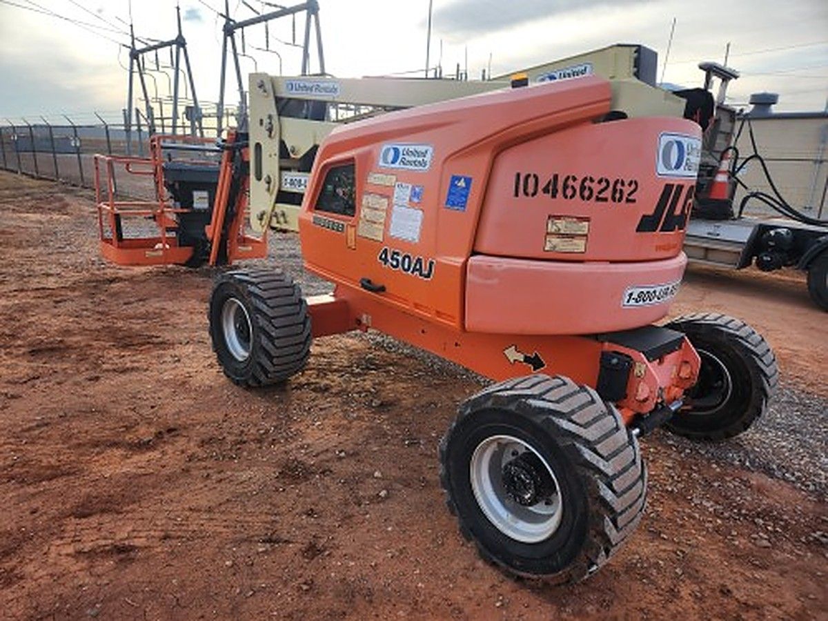 JLG 450AJ photo 2