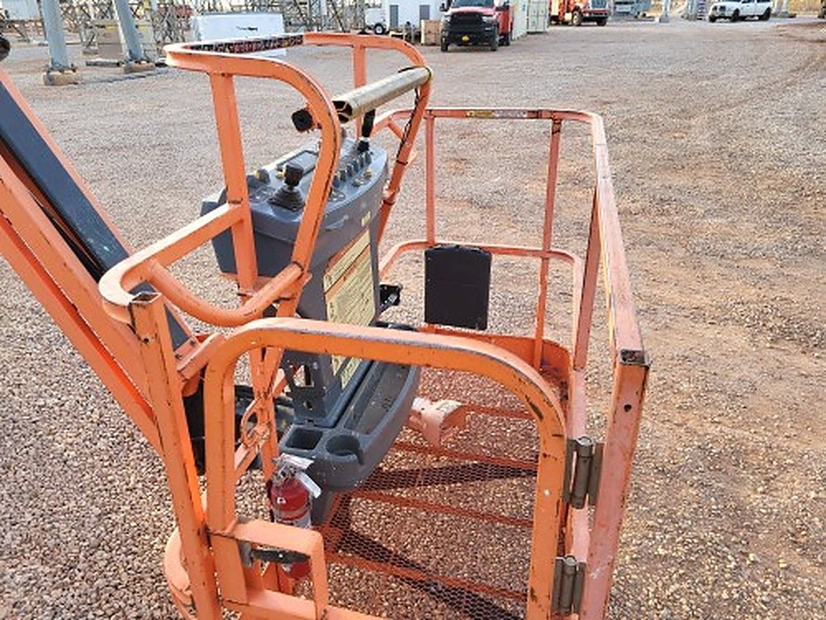 JLG 450AJ photo 9