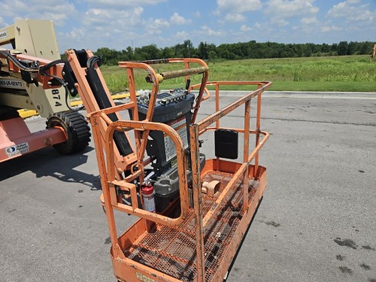 JLG 450AJ photo 10