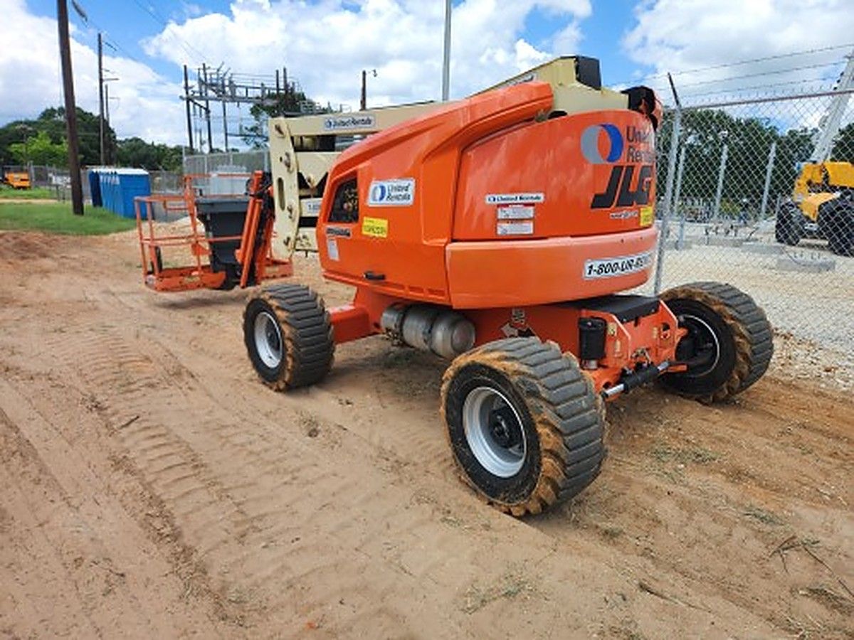 JLG 450AJ photo 2