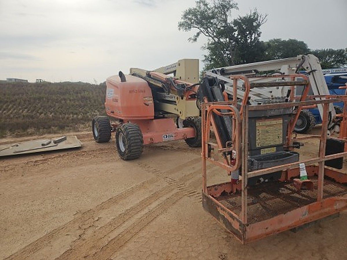 JLG 450AJ photo 2
