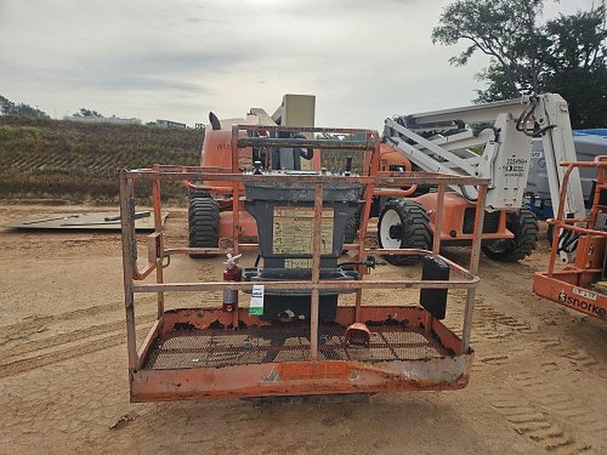 JLG 450AJ photo 3