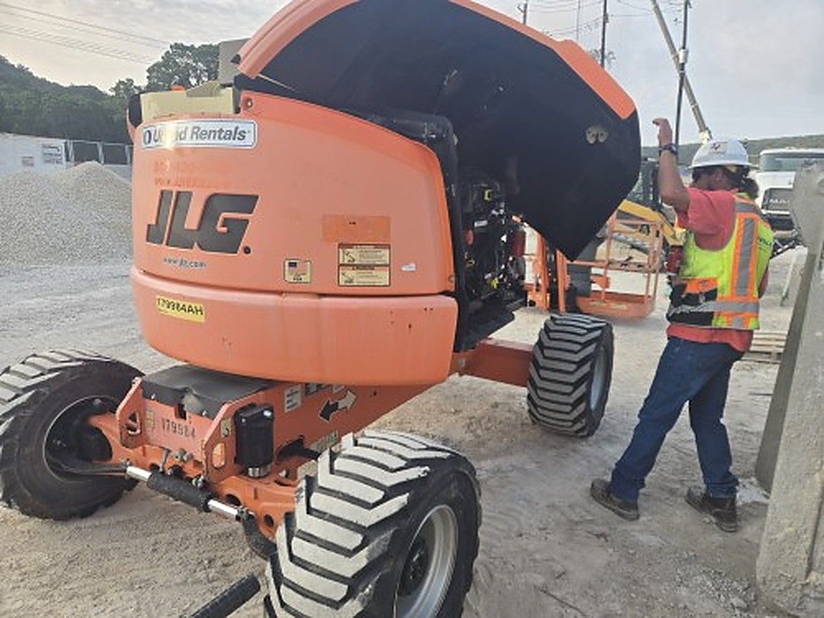 JLG 450AJ photo 3