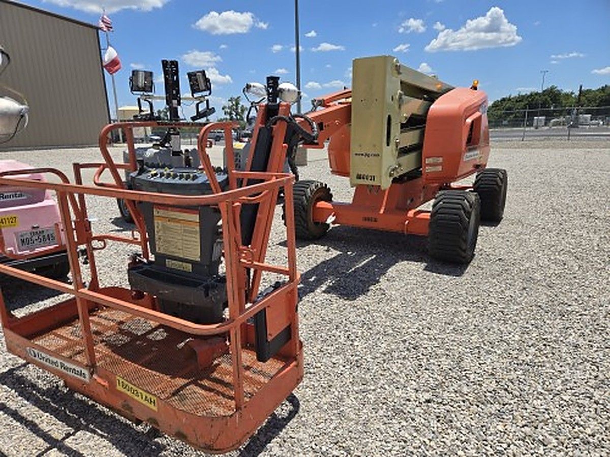 JLG 450AJ photo 2