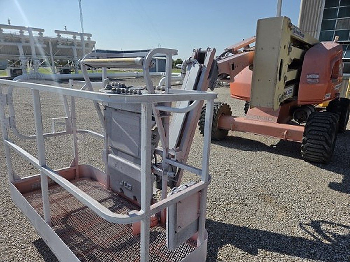 JLG 450AJ photo 8