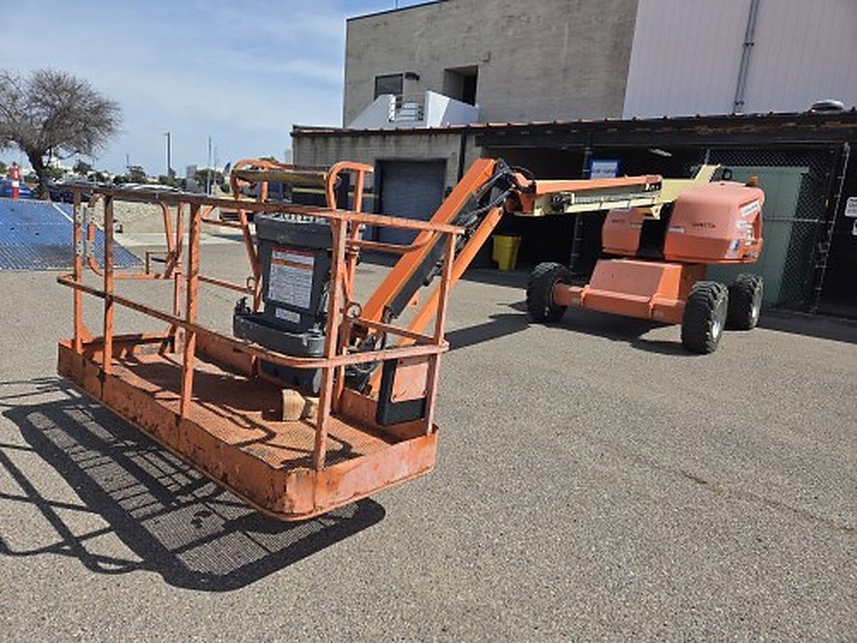 JLG 460SJ photo 10