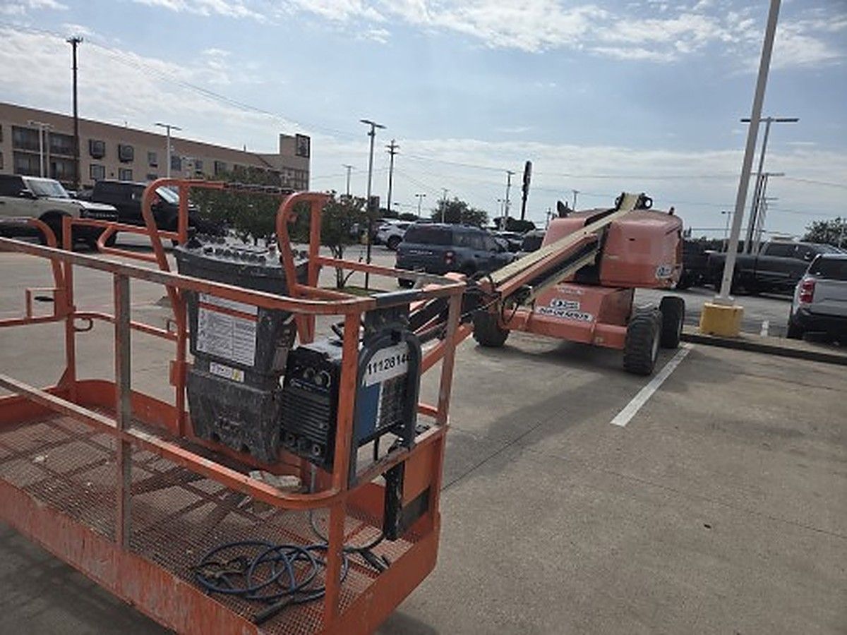 JLG 460SJ photo 2
