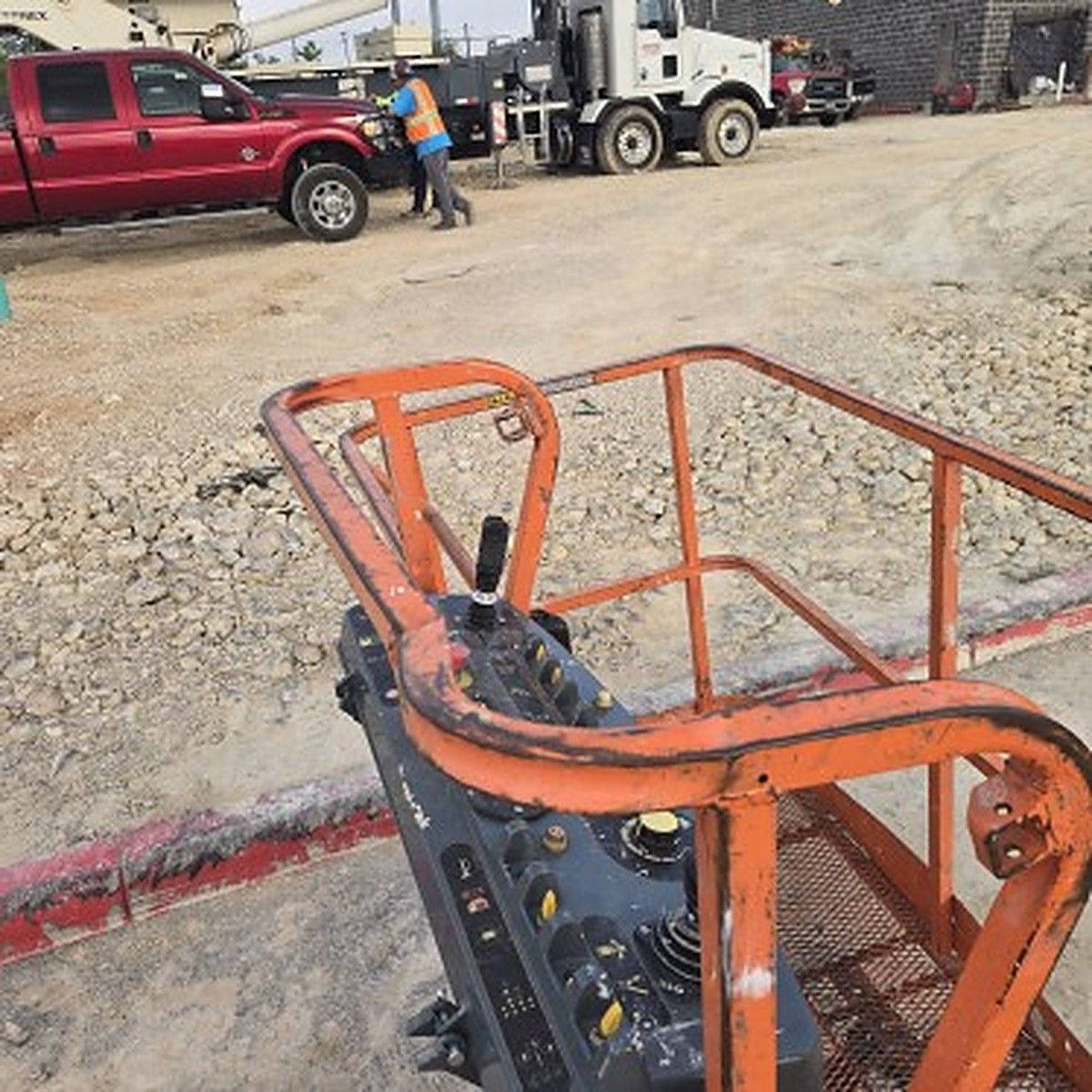 JLG 460SJ photo 14