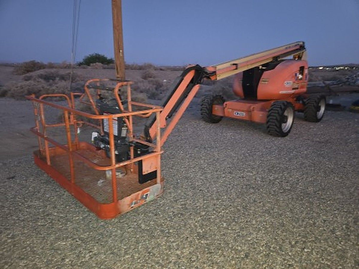 JLG 600AJ photo 4